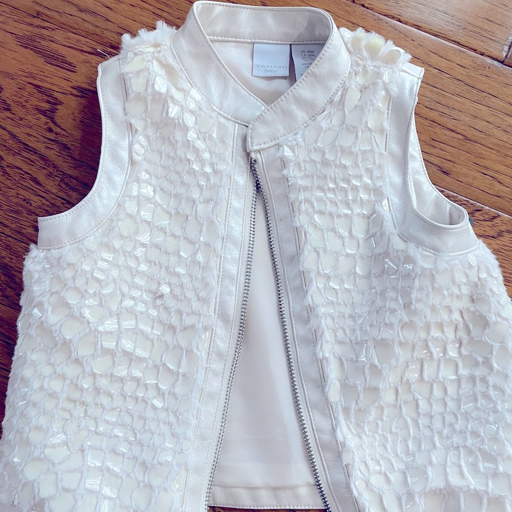 Tahari white pleather Easter vest